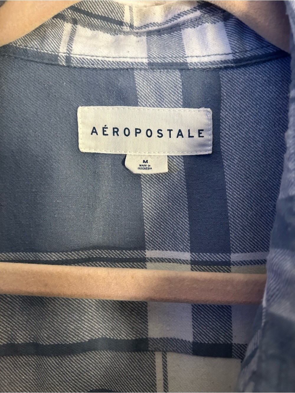 Men Aeropostale  Button down shirt (Blue Plaid)